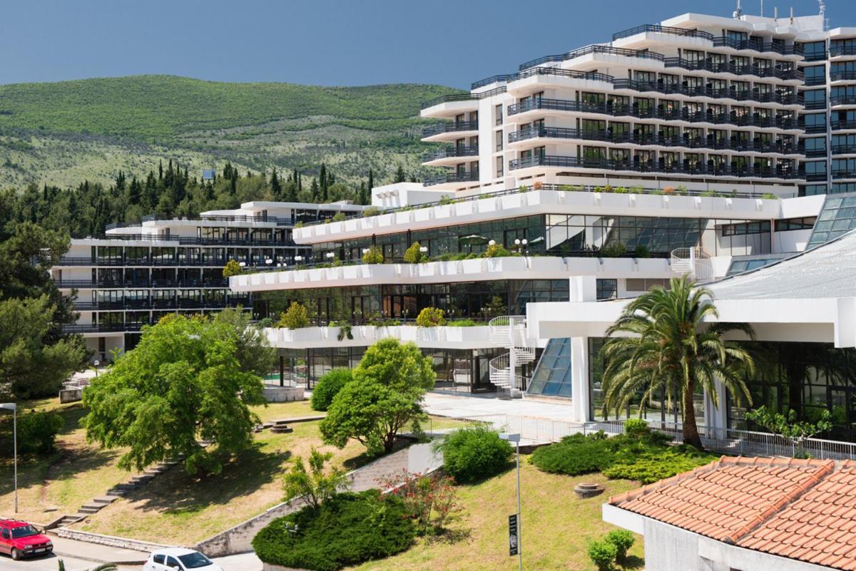 Apartments Grifone Lux Herceg Novi Exterior photo